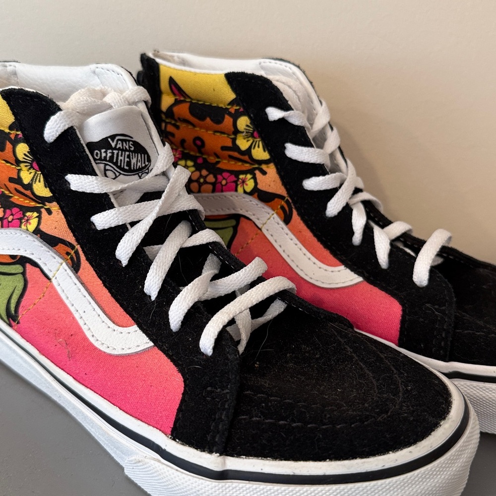 Never worn Vans Black and Pink High-Top Sneakers with hula cat